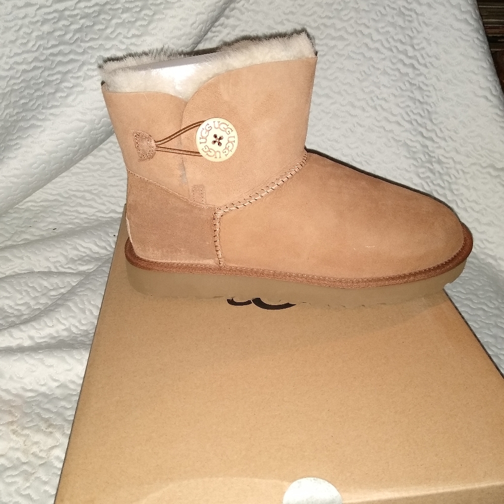 Ugg mini Bailey Chestnut
